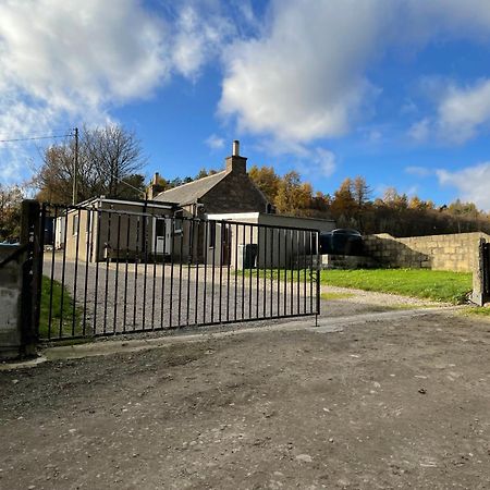 Broadsea Villa Inverurie Bagian luar foto